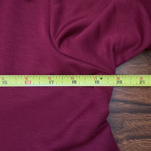 Absolutely stunning cowl neck tunic in size M - Picture 9 of 9